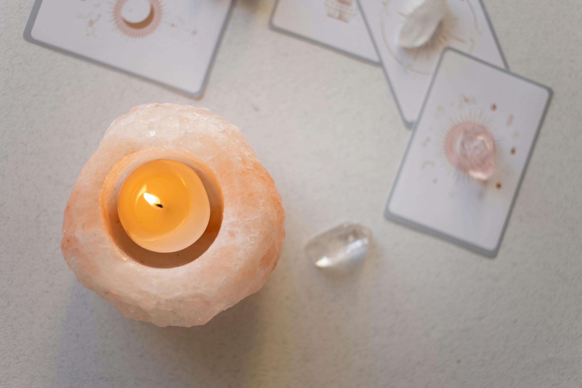 Intuitive Tarot Card Reading – Soul-Aligned Guidance for Clarity & Insight.